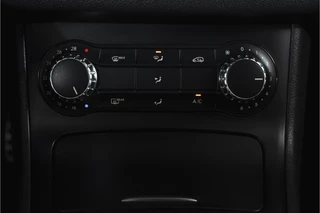 Mercedes-Benz B-Class 200 Ambition 157 PK - Automaat Orig. NL. | Cruise | PDC | NAV | Airco | Wegklapbare Trekhaak | LM 17" | / 23