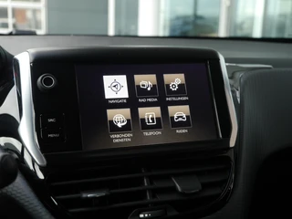 Peugeot 2008 1.2 110PK PureTech Allure | Apple Carplay | Navigatie | Cruise Control | Parkeersensoren | Camera / 28