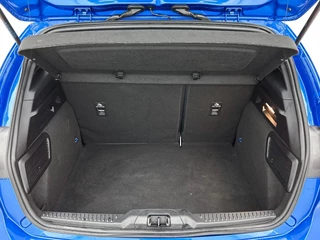Ford FOCUS 1.0 EcoBoost Hybrid ST Line X Business | Apple CarPlay | Camera | Winter Pack | / 25