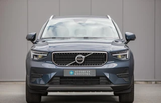 Volvo XC40 2.0 B3 Core MY2026|Leder|Keyless|PDC|Camera|Carplay / 5