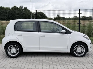 Volkswagen Up! 1.0 high up! BlueMotion | PDC | Bluetooth | Airco | / 7