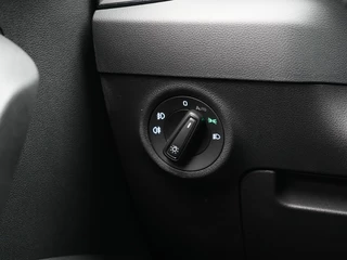 Škoda Karoq 1.5 TSI ACT Business Edition Private lease 629 pm / 17