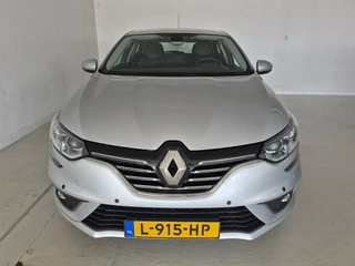 Renault Mégane 1.2 TCe Zen / 4