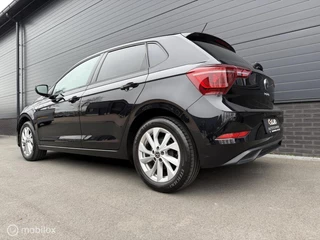 Volkswagen Polo 1.0 TSI Style VOL! CLIMA*ADABCR*PDC*CARPLAY*IQLICHGTS* / 5