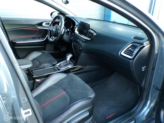 Kia ProCeed 1.6 T-GDI GT 205Pk!, Camera ,Jbl, stoelverw / 13