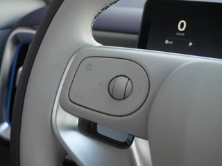 Leapmotor B10 Design Hybrid EV 18.8 kWh | Nu beschikbaar | Wltp 900km gecombineerd | Elektrisch 82km Wltp | Luxe uitvoering | Camera rondom | Stoel en stuurverwarming | Draadloze telefoonoplader | Keyless entry en start / 25