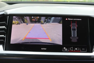 Audi Q4 e-tron 50 quattro S Edition 77 kWh Optiek Zwart S-Line/Pano/Leder/Matrix LED/Elek. stoelen+mem/Head-up/Camera/Keyless/20" / 16