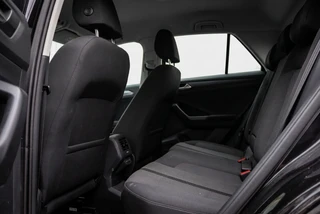 Volkswagen T-Roc 1.0 TSI Life Plus 110PK Adaptive Cruise | Climatronic | Adaptive Cruise | Carplay / 12