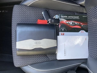 Kia XCeed 1.6 GDi PHEV 140 pk DynamicPlusLine  | navigatie | stoel/stuurverwarming | camera | keyless go | incl. winterset / 36