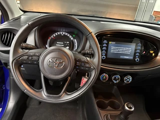Toyota Aygo X 1.0 VVT-i MT Play/ NL auto/ Eerste eigenaar/ BTW auto/ Achteruitrijcamera / 13