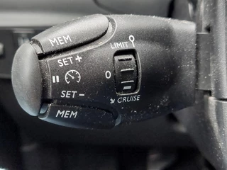 Citroen C3 1.2 Shine Clima/Nav/Cam / 19