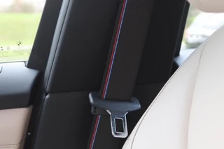 BMW 3 Serie Touring 330e M-Sport Shadow Line  Pano/Laser LED/Leder/360/Keyless/Headup/ACC/Dodehoek / 36