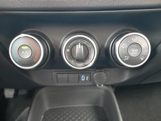 Toyota Aygo X PLAY / 17