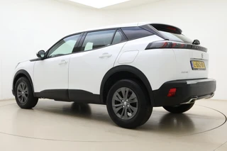 Peugeot 2008 1.2 PureTech Active Pack | Climate Control | Full map navigatie | Apple Carplay/Android Auto | Cruise Control / 13