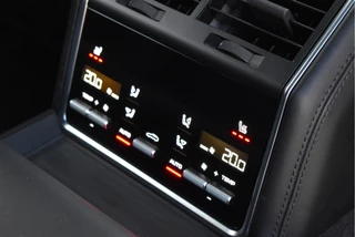 Porsche Panamera 4 Sport Turismo 3.0 Turbo Open dak | Keyless | Luchtvering | Carplay | Mem.stoelen | Softclose | 4x stoelverwarming | Bose | Full LED | 21" / 14