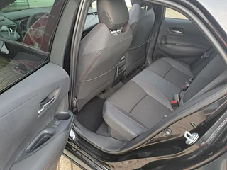 Toyota Corolla HYBRID 180 GR-SPORT PANORAMADAK HEAD-UP JBL-AUDIO 18"LM-VELGEN PARK-SENSOREN LED-PAKKET / 29