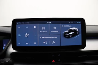 Jeep Avenger Avenger 54 kWh | Navigatie | LED projector koplampen | Elektrische achterklep | 18'' lichtmetalen velgen | Camera | Stoelverwarming | Snel leverbaar! / 28