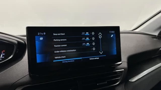 Peugeot 5008 1.2 PureTech Active Pack Business CAMERA NAVI ECC CRUISE. / 28