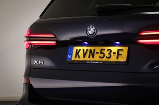 BMW X5 xDrive50e | Panoramadak | Driving Assistant Professional  | 360 Camera | 21" / 31