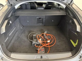 Peugeot 408 1.6 HYbrid Allure 180 EAT8  Navigatie Full-led Adaptive-Cruise / 14