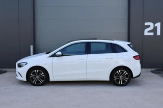 Mercedes-Benz B-Class 200 Luxury Line Panoramadak / Stuurwielverwarming / Stoelverwarming / 5