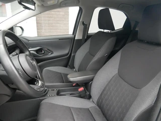 Toyota Yaris 1.5 Hybrid Dynamic Dealer onderhouden| ACC / 18