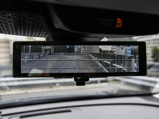 Nissan Ariya Evolve 91 kWh | SOH 99% | Panoramadak | Trekhaak | ACC | HUD | Voorstoelen verwarmd en geventileerd | Warmtepomp | 360 Camera | 19" / 51