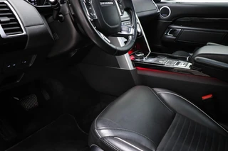 Land Rover Discovery 3.0 Si6 HSE Luxury 7p. | LUXURY PACK | STUURVERWARMING | ACHTERBANKVENTILATIE | MASSAGE | HEAD UP | 360 CAMERA | TREKHAAK / 44