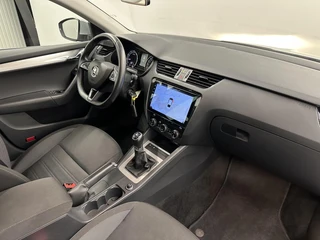 Škoda Octavia 1.0 TSI Greentech Style Business NAVI CARPLAY CRUISE LM ECC. / 12