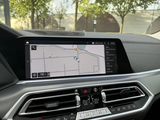 BMW X5 xDrive45e High Executive LASER LED| ELEKTRISCHE TREKHAAK | PANO| HUD| BMW DEALER ONDERHOUDEN| DRIVING ASS. PROFF| KEYLESS | MEMORY STOEL| DODE HOEK SENSOR| / 36