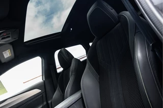 Peugeot 308 SW 1.6 Plug-in Hybrid 225 GT  | SOH 100% | Pano | Camera / 31