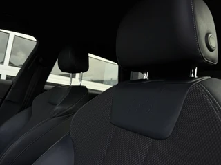 Audi A4 Avant 1.4 TFSI 150pk Sport S line edition / Virt. Cockpit / 15