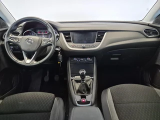 Opel Grandland X 1.2 Turbo Business Elegance / 10