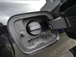 Leapmotor C10 Design REEV 28.4 kWh | Nieuwe auto | Gecombineerde actieradius WLTP 974km | 1500 kg Trekgewicht | Diverse kleuren leverbaar | Full options | Stuurverwarming | Stoelverwarming en koeling | Elektrisch verstelbare voorstoelen | Navigatie | Keyless entry & start | 20 inch lichtmetalen velgen | Led verlichting / 44