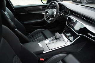 Audi RS6 Avant 4.0 TFSI quattro  Nardo Ceramic Pano Trekh Sportuitl HUD ACC Dynamic+ 4WS / 67