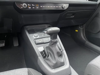 Kia Stonic 1.0 T-GDi MHEV ExecutiveLine | NU MET €1.000 inruilpremie! | Dodehoekassistentie | Buitenspiegels elektrisch inklapbaar / 19