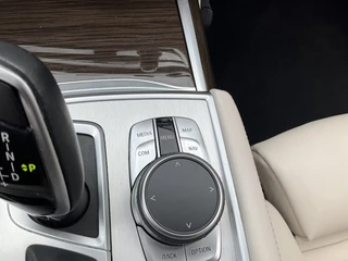 BMW 7 Serie 730d xDrive ACC Pano Softclose 4wielsturing High Executive HUD / 28