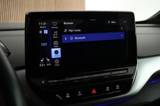 Volkswagen ID.4 First 204pk 77 kWh SOH 91% Leder Stoelverwarming Camera Navigatie / 32