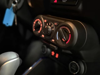 Suzuki Ignis 1.2 Smart Hybrid Select Automaat | Camera | Stoelverwarming | DAB Radio | LED | 16' inch / 14
