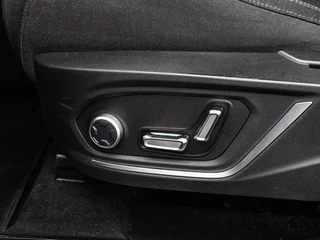Lynk & Co 01 1.5 Plug-in Hybrid 262 PK Black Edition SOH 92% Panoramadak 360 Camera Infinity ACC LED Rondomzicht Camera Apple CarPlay/Android Auto 20" / 35