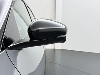 Kia EV4 Fastback GT-PlusLine 81.4 kWh  FULL OPTIONS - *DEMO* - Head-up Display - 360 Camera - Stoelverwarming/ventilatie - Glazen Schuif-/kanteldak - Elektrisch verstelbare voorstoelen - Dodehoekcamera - Fabrieksgarantie tot 2032 Direct leverbaar! / 15