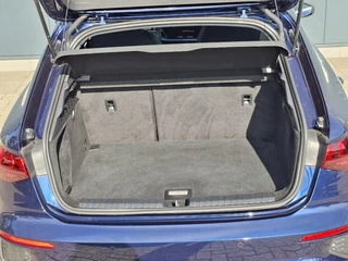 Audi A3 Sportback 30 TFSI S-line edition AUTOMAAT * Navigatie * Parkeersensoren * Audi Sound * / 27