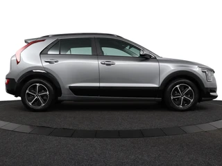 Kia Niro 1.6 GDi Hybrid DynamicLine  - Climate Control - Adaptieve Cruise Control - Lichtmetalen Velgen - Navigatie - Fabrieksgarantie tot 05-2032 / 10
