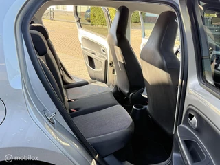 Seat Mii 1.0 Style CRUISE BEATS AUDIO STOELVERWARM. LMV / 13