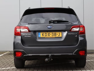 Subaru Outback 2.5i Premium  | Schuifdak | Trekhaak | Winterbandenset | H&K / 7