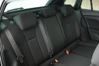 Škoda Scala 1.0 TSI 110pk H6 Sport Business / 32