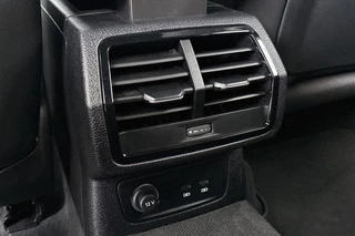 Audi Q3 Sportback 45 TFSI e S-Line Keyless Achteruitrijcamera Navigatie / 34