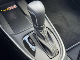 Toyota Aygo X HYBRID 115 GR-SPORT APPLE/ANDROID SPORTSTOELEN JBL-AUDIO KEYLESS P-SENSOREN CLIMA CAMERA / 14