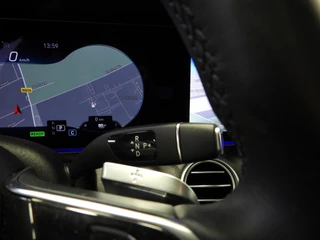 Mercedes-Benz E-Klasse Estate E300e AMG SCHUIFDAK/360CAM/NIGHT/TREKH./18"LMV! / 26