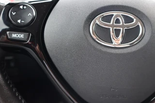 Toyota Aygo JOY CABRIO CLIMA APPLE/ANDROID CAMERA LM-VELGEN EL-RAMEN DAB / 8